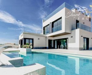 Pre seriózneho klienta hľadám 4-izbový rodinný dom v Trnave