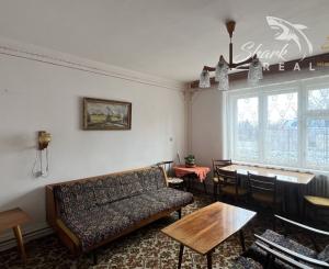 Rodinný dom s 20á pozemkom v obci Semerovo