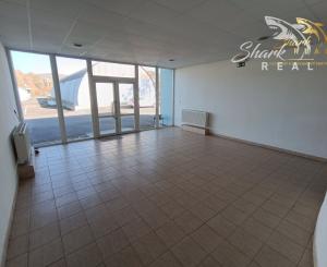 Administratívno-apartmánová budova