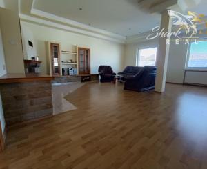 Administratívno-apartmánová budova