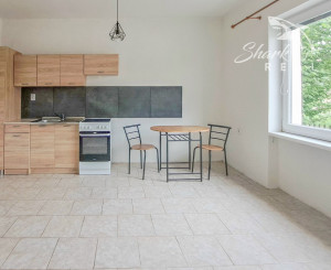 ZNÍŽENÁ CENA! Priestranný rodinný dom, vhodný aj ako INVESTÍCIA na prenájom