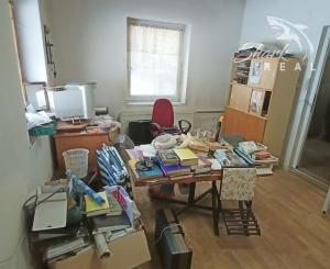 Zaujímavý objekt vhodný na podnikanie v obci Vyhne