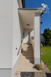 KRÁSNY rodinný dom v atraktívnej obci BANKA