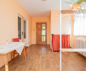 REZERVOVANÉ - Rodinný dom s rozľahlým slnečným pozemkom