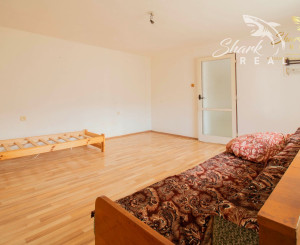 REZERVOVANÉ - Rodinný dom s rozľahlým slnečným pozemkom