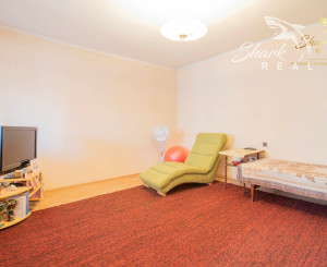 Čiastočne zrekonštruovaný dom vo výbornej lokalite s garážou