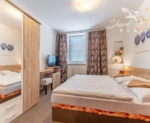 ZABEHNUTÝ RODINNÝ PENZIÓN vo vyhľadávanej lokalite Malých Karpát, VAŠA VÝHODNÁ INVESTÍCIA DO BUDÚCNOSTI