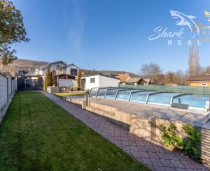 ZABEHNUTÝ RODINNÝ PENZIÓN vo vyhľadávanej lokalite Malých Karpát, VAŠA VÝHODNÁ INVESTÍCIA DO BUDÚCNOSTI