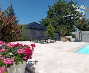 NA PREDAJ KRÁSNY SLNEČNÝ  4 IZBOVÝ RODINNÝ DOM