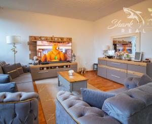 Priestranný rodinný dom v Hornej Strede s veľkým pozemkom