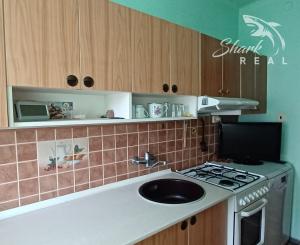 PREDANÉ - Presvetlený veľký 3 izbový byt / Malé Kozmálovce - Levice