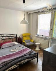 2 IZBOVÝ BYT - S 2 BALKÓNMI S KRÁSNYM VÝHĽADOM - VÝBORNÁ LOKALITA