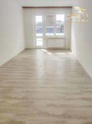 Dvojizbový byt s balkónom v meste Partizánske