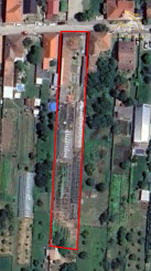 Rodinný dom s pozemkom vhodným na podnikanie