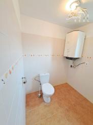 Starší domček s krásnym pozemkom