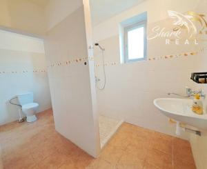 Starší domček s krásnym pozemkom