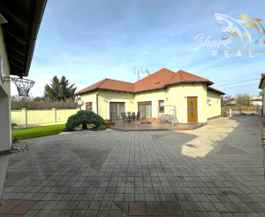 Krásny rodinný dom v centre Malaciek