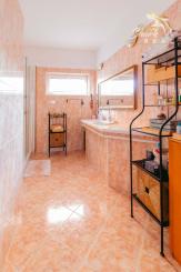 Veľkorysý 7-izbový rodinný dom vo vyhľadávanej lokalite