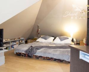 Nová cena! Zaujímavý rodinný dom v nádhernej prírode