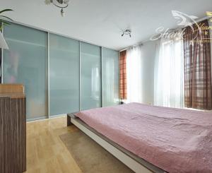 BEZKONKURENČNÁ CENA!  Slnečný 5-izbový rodinný dom na Slnečnej ulici