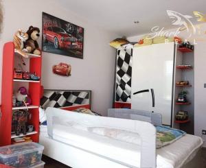 SHARK REAL ponúka výnimočná nehnuteľnosť s bazénom a pozemkom 2500m2