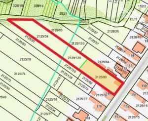 Rovinatý investičný pozemok neďaleko diaľnice