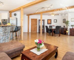 Slnečný dom neďaleko Nitry