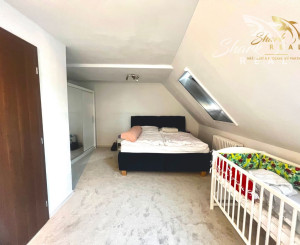 Poschodový dom v tichej lokalite Piešťan