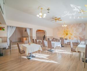 VÝRAZNÁ ZĽAVA! Očarujúci penzión s reštauráciou, bazénom, welness a ihriskom