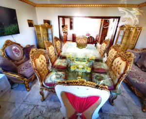 Znížená cena. Zrekonštruovaný rodinný dom vo Veľkých Kostoľanoch