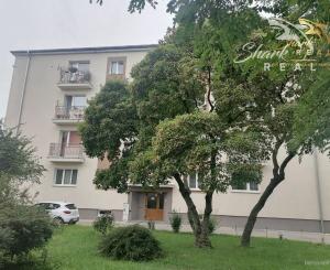 Na predaj priestranný slnečný 3-izbový byt na Krajinskej ulici