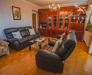 Peknučký zrekonštruovaný dom s veľkou úžitkovou záhradou