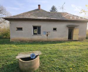 Na predaj rodinný dom v tichej a zelenej obci Štefanovičová (okres Nitra)