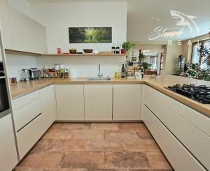 TOP PONUKA! Veľkometrážny rodinný dom na predaj