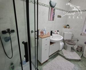 Rodinný dom na predaj s rozsiahlym pozemkom