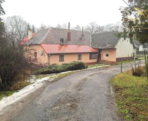 Vidiecky domček v tichom prostredí