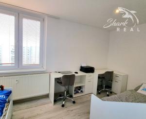 Na predaj 3-izbový byt po rekonštrukcii na ulici Komenského v Trebišove