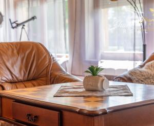 Jedinečná rodinná usadlosť s bazénom, posilňovňou, wellness a hosťovským domom