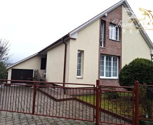 Krásny rodinný dom v tichej lokalite