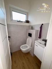 EXKLUZÍVNE NA PREDAJ Moderný 4-izbový rodinný dom – dvojdom | Smreková ulica, Lužianky