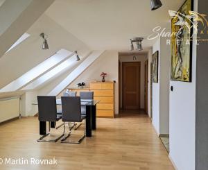 Exkluzívny mezonet na skok od Downtownu - tiché bývanie, ako aj predpripravená investícia