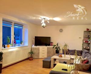 ZNÍŽENÁ CENA - Útulný rodinný dom s veľkou upravenou záhradou