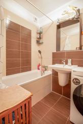 !ZNÍŽENÁ CENA! Slnečný 4-izbový byt s terasou len 10 km od Bratislavy