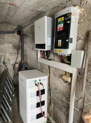 Chalupa s krásnym výhľadom na štiavnické vrchy