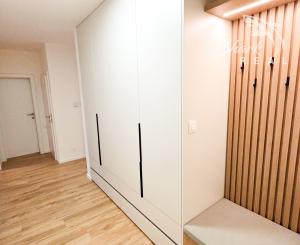 Priestranný 3-izbový byt v novostavbe Kopčianka s parkovaním v cene