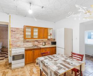 ZNÍŽENÁ CENA! Rodinný dom na predaj