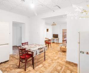 ZNÍŽENÁ CENA! Rodinný dom na predaj