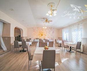 Na prenájom očarujúci penzión Dahlia s vynikajúcimi recenziami, reštauráciou, welness a ihriskom