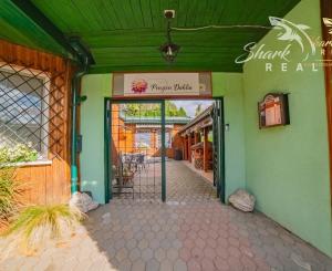 Na prenájom očarujúci penzión Dahlia s vynikajúcimi recenziami, reštauráciou, welness a ihriskom