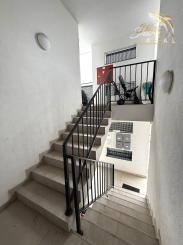 NOVOSTAVBA 3i byt s 2 Parkovacími miestami hneď pred bytom, KOMPLET Zariadený